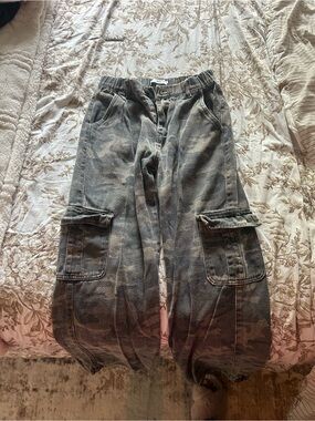 Edikted Camo Cargo Jogger Pants - Olive Green